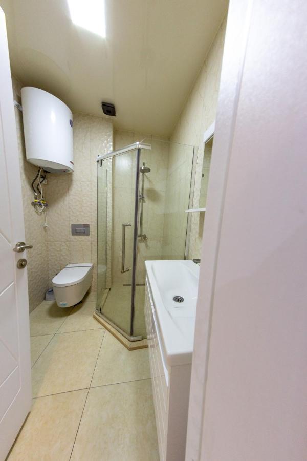 5 Apartment In One Boulding - Near Stadium บาทูมิ ภายนอก รูปภาพ